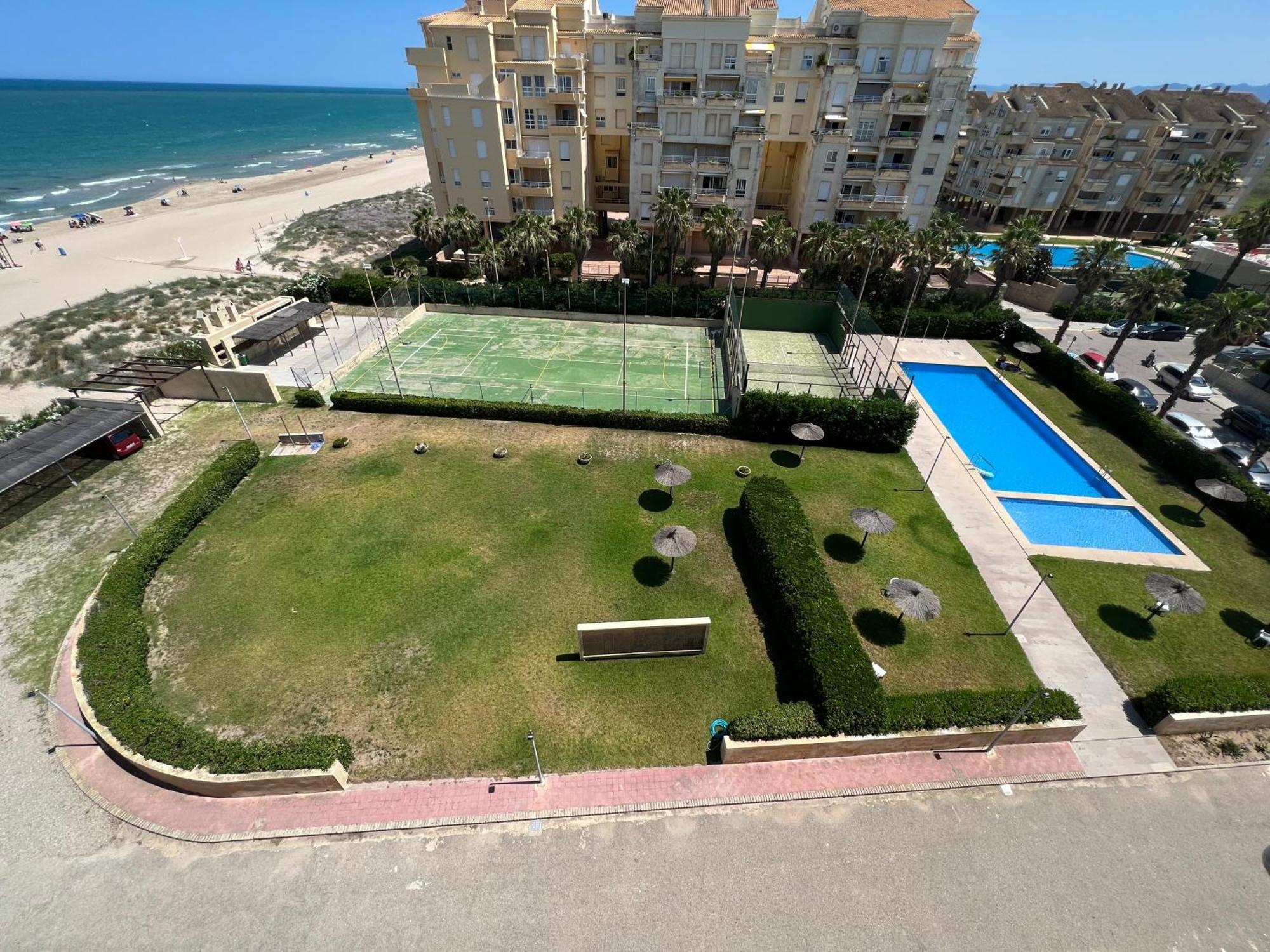 De Playa Valmar - Beachfront Exclusive Residential